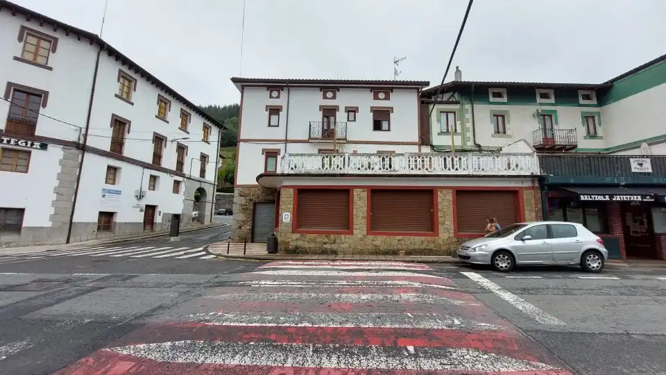Vista exterior de Local de alquiler en Dima 