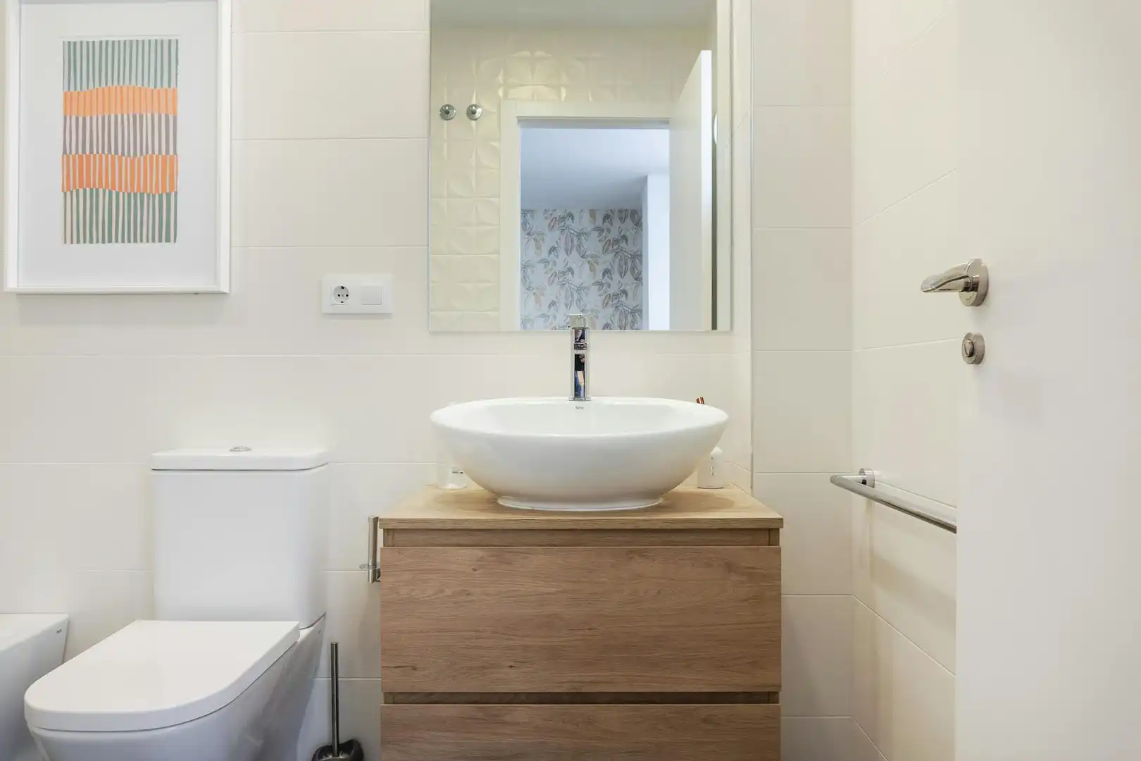 Badezimmer von Wohnung zur Miete in Valencia mit Klimaanlage, Heizung und Möbliert