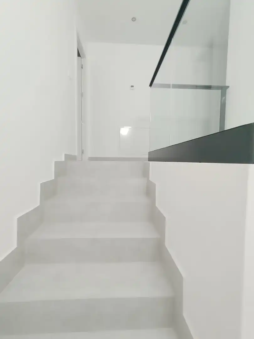 Einfamilien-Reihenhaus zur Miete in Armilla mit Heizung, Balkon und Alarm