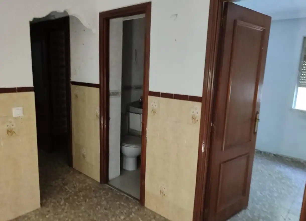 Bany de Pis en venda en Puertollano amb Terrassa