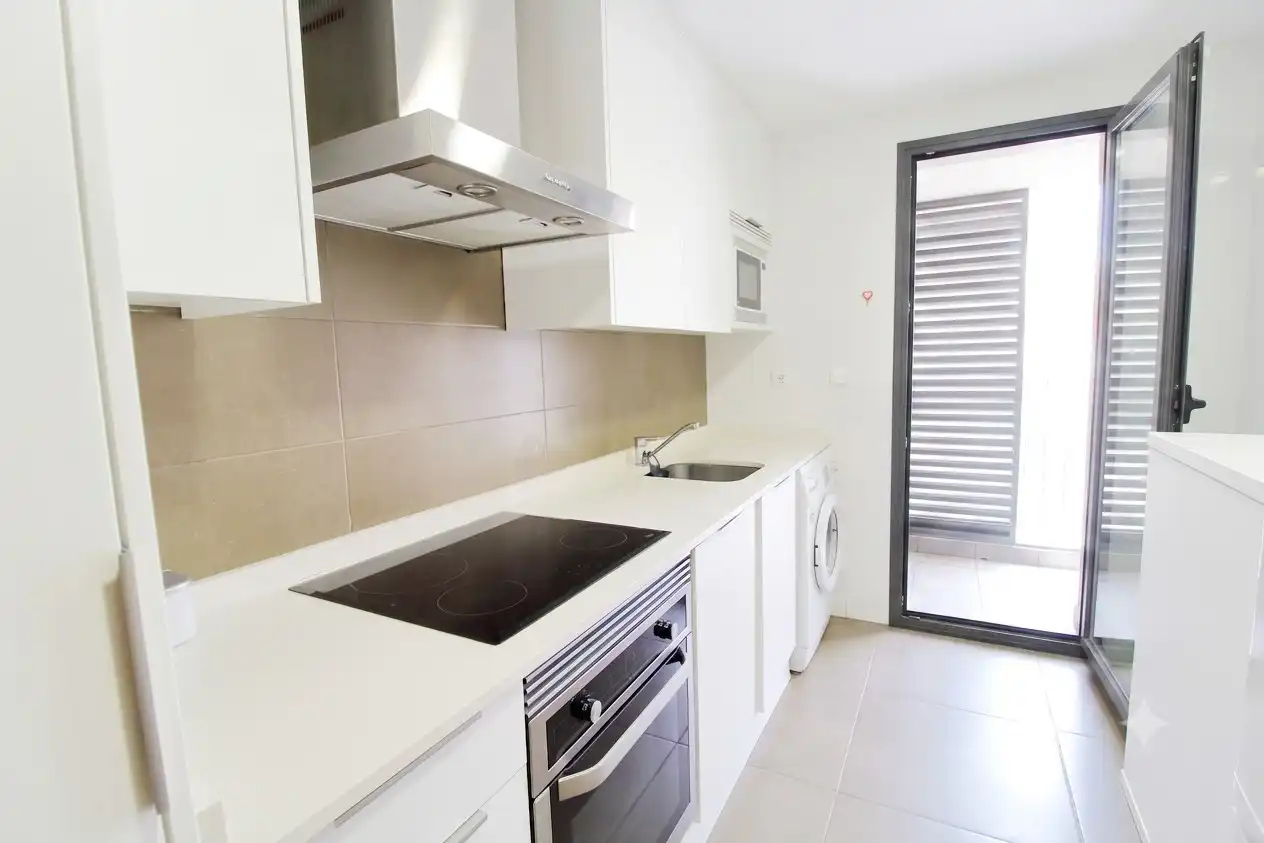 Kitchen of Flat for sale in Valencia  with Air Conditioner, Parquet flooring and Balcony