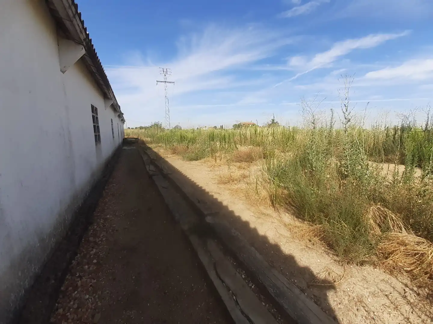 Nau industrial en venda en Morales del Vino