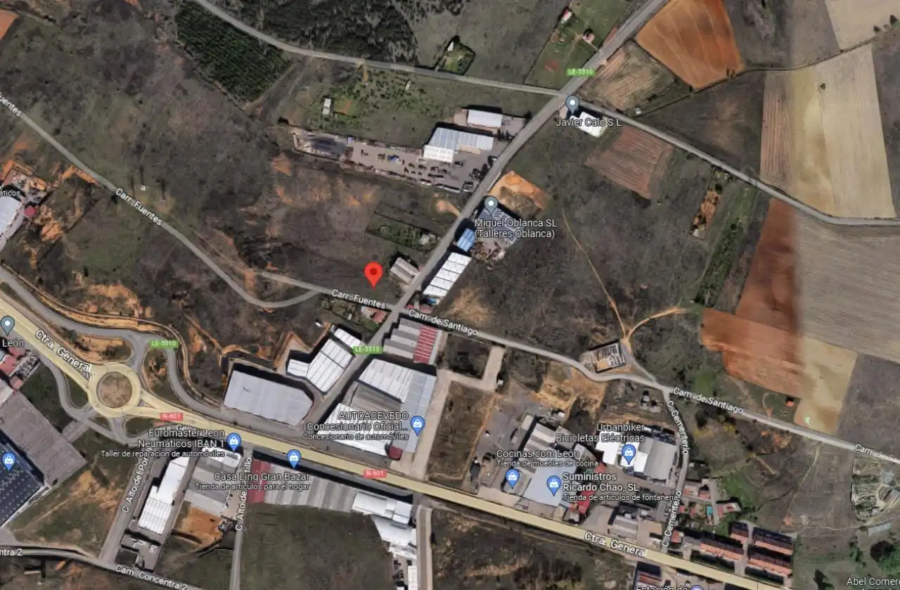 Terreny industrial en venda en Valdefresno