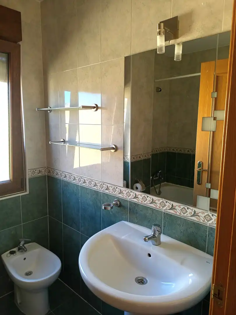 Bany de Casa o xalet en venda en Grijota amb Calefacció i Jardí privat