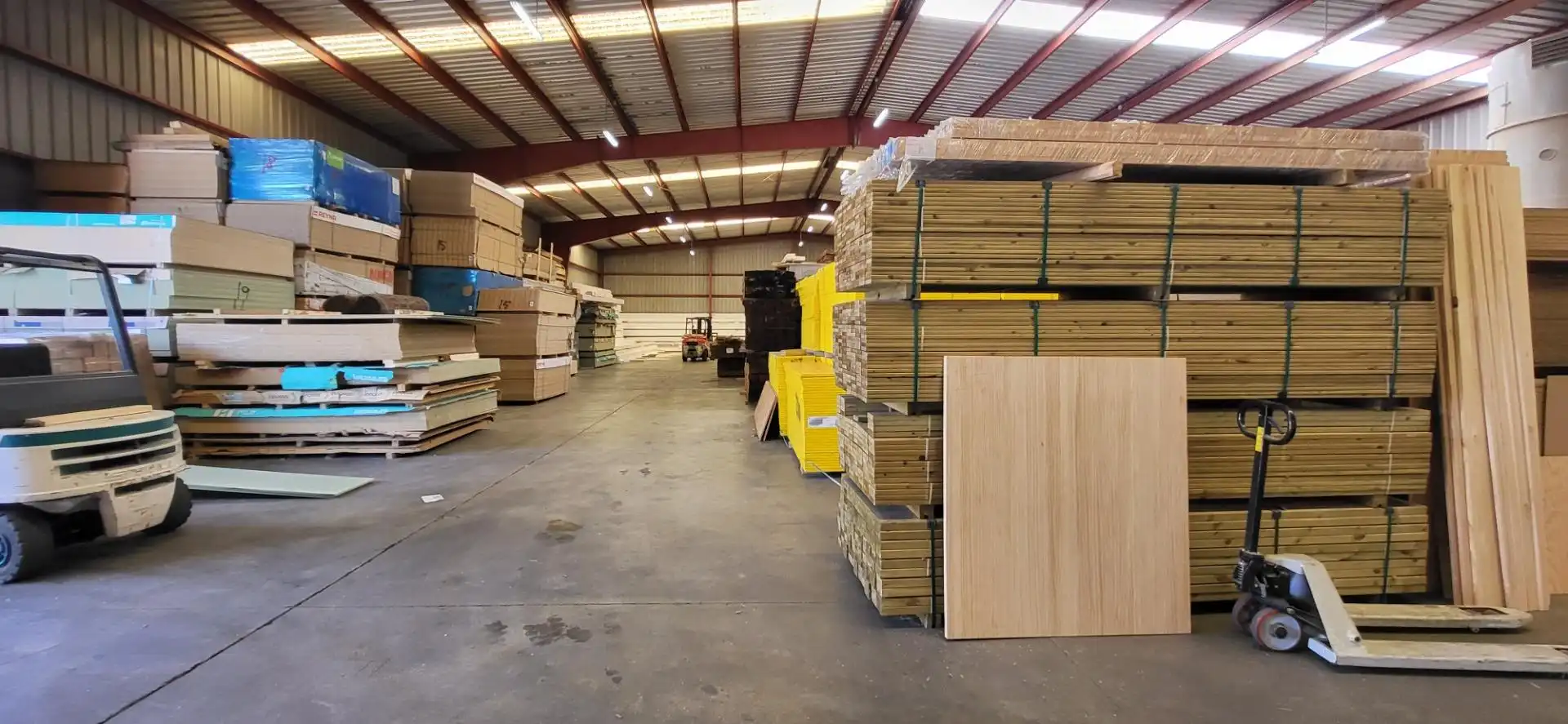 Nau industrial en venda a Estepona Pueblo
