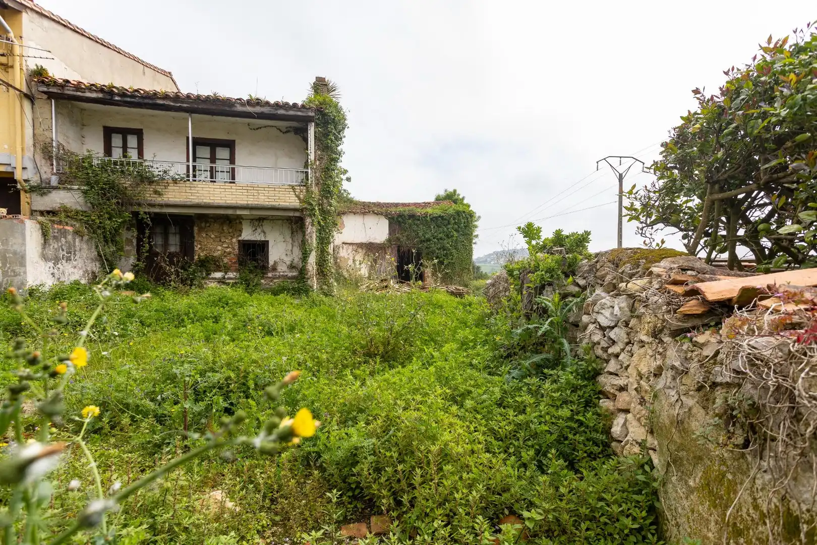 Residencial en venda en Valdáliga