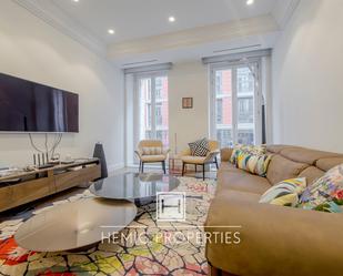 Living room of Flat to rent in  Madrid Capital  with Air Conditioner, Heating and Terrace