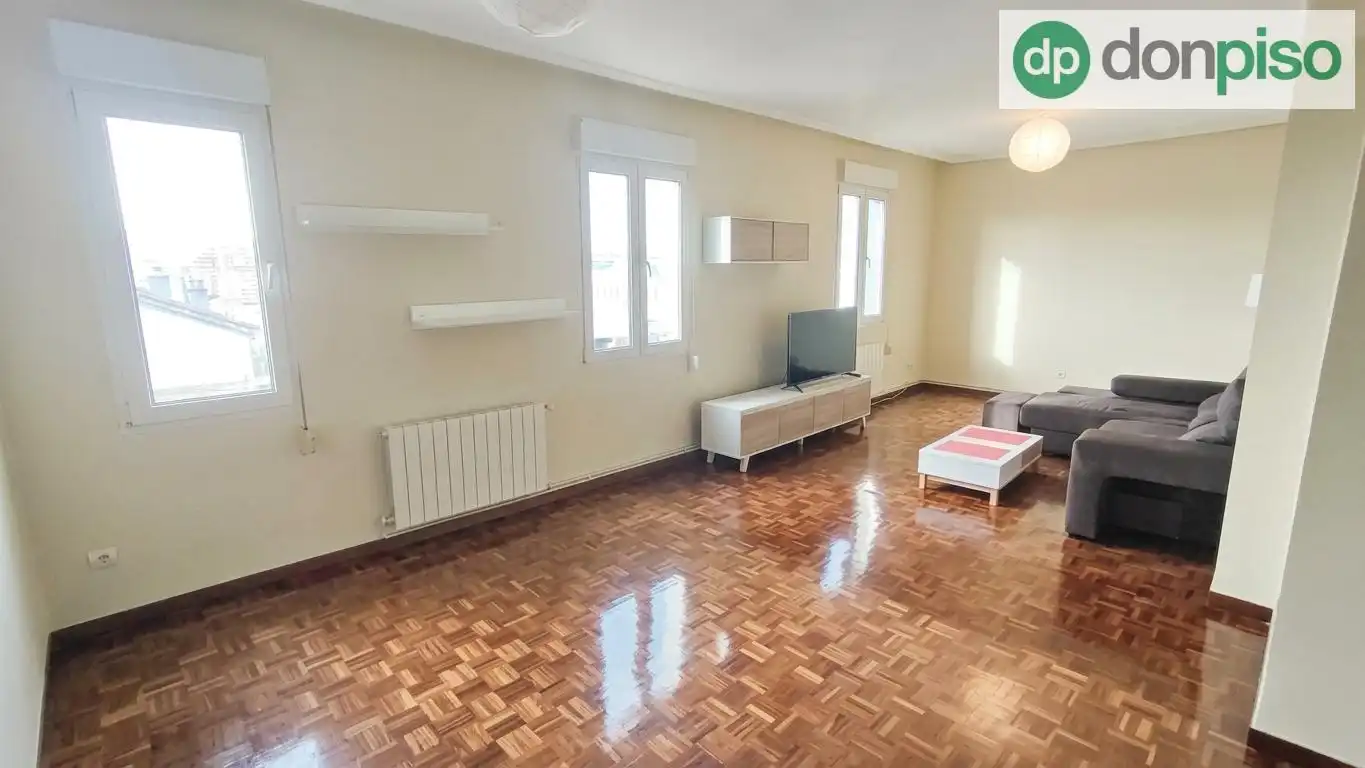 Wohnung zum Verkauf in Calle Antonio Mendoza