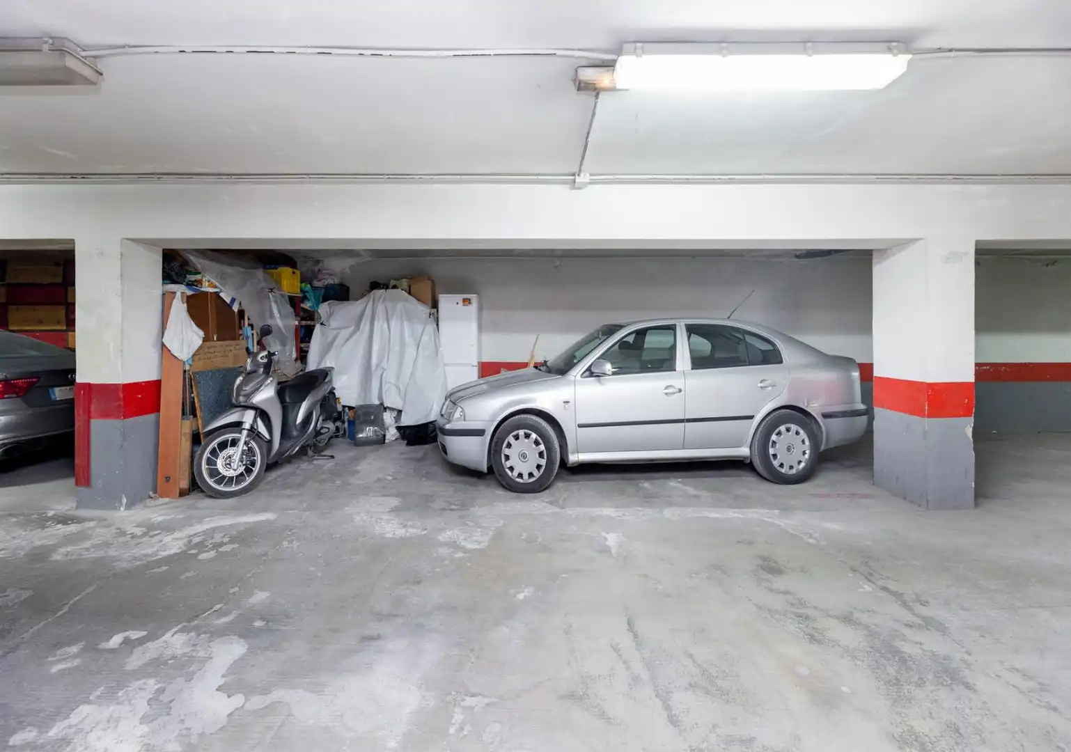 Parkplatz von Maisonette zum Verkauf in Ogíjares mit Terrasse