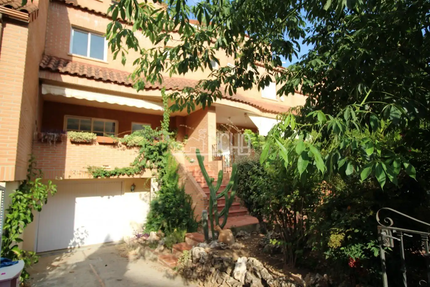 Exterior view of Detached homes for sale in Bétera  with Air Conditioner, Heating and Private garden