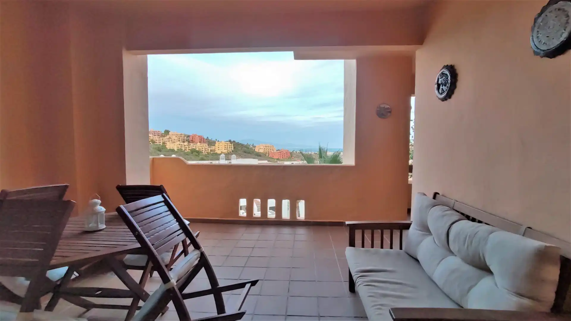 Apartamento de alquiler en E-2, La Duquesa