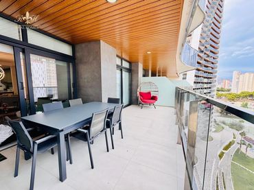 Flat with pool for sale in N/A
