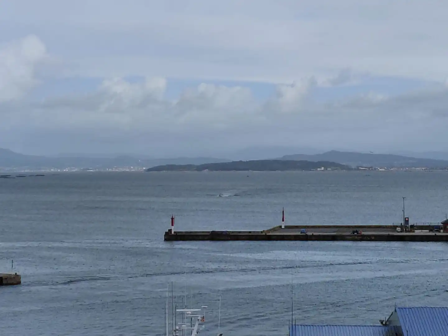 Außenansicht von Dachboden zum Verkauf in Ribeira mit Klimaanlage, Heizung und Terrasse