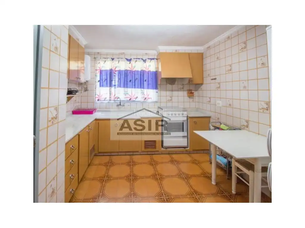 Cocina de Casa o chalet en venta en Alzira con Aire acondicionado, Jardín privado y Terraza