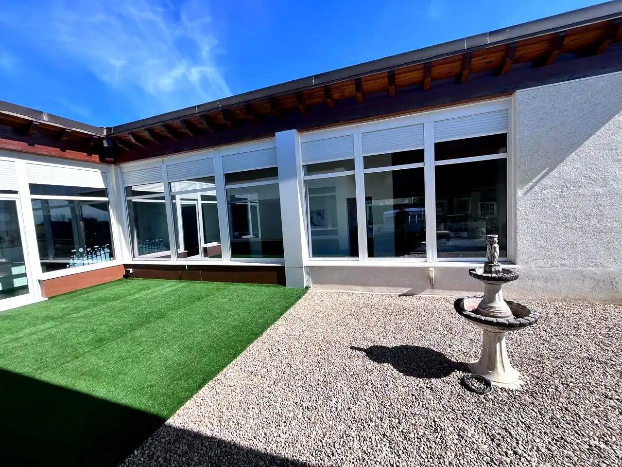Terrassa de Casa o xalet en venda en Erriberagoitia / Ribera Alta amb Calefacció, Jardí privat i Terrassa