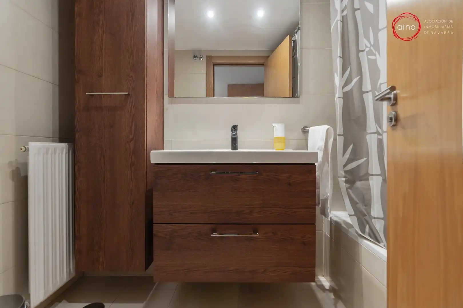 Baño de Piso en venta en Berrioplano / Berriobeiti con Calefacción y Trastero