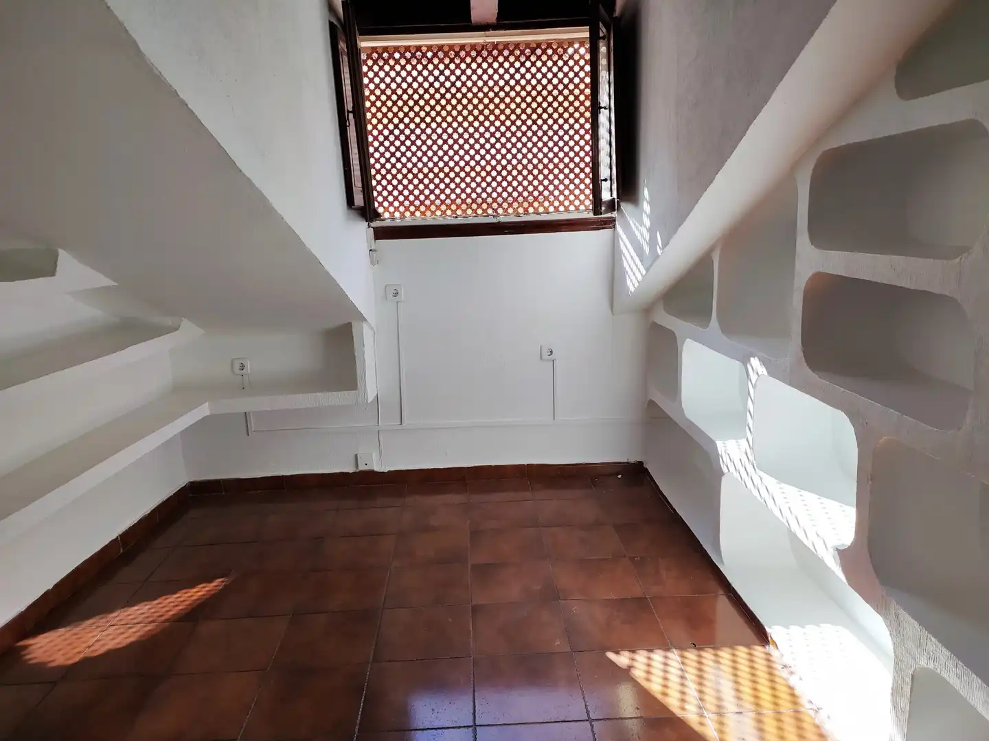 Ático en venta en Madrid con Aire acondicionado, Calefacción y Amueblado