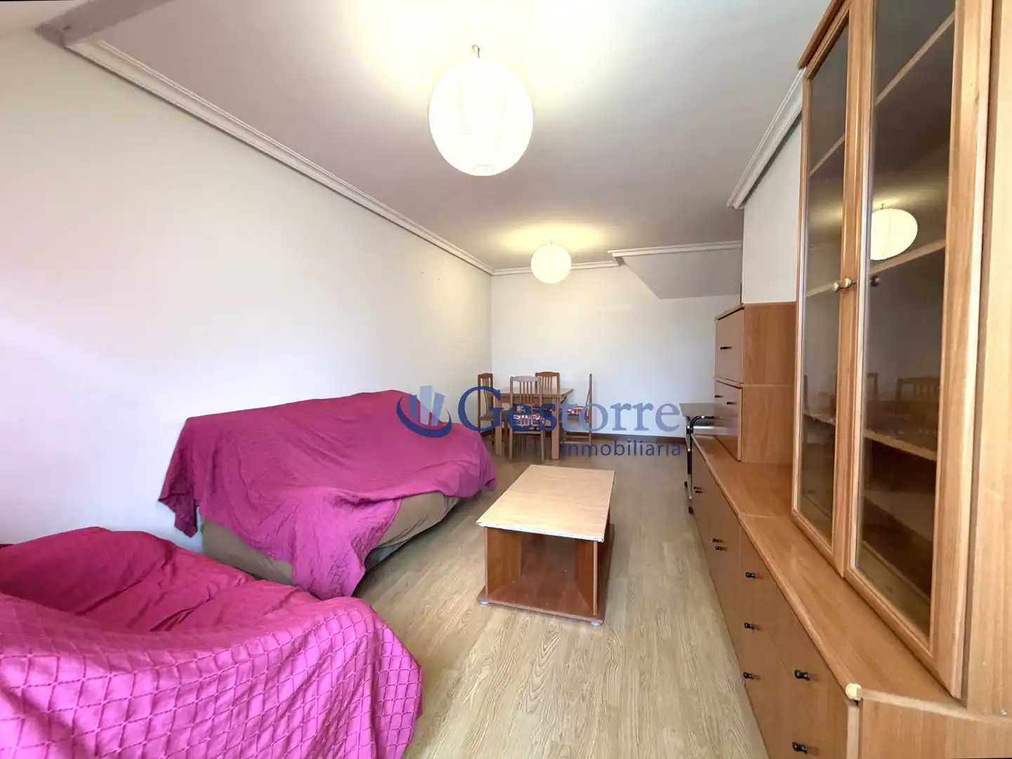 Wohnung zum Verkauf in Oviedo  mit Heizung und Möbliert