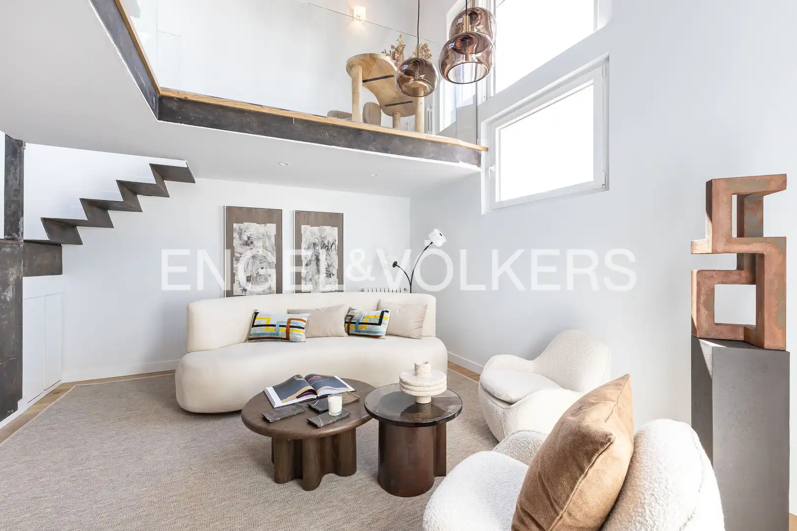 Sala d'estar de Àtic en venda en Madrid amb Aire condicionat, Calefacció i Parquet