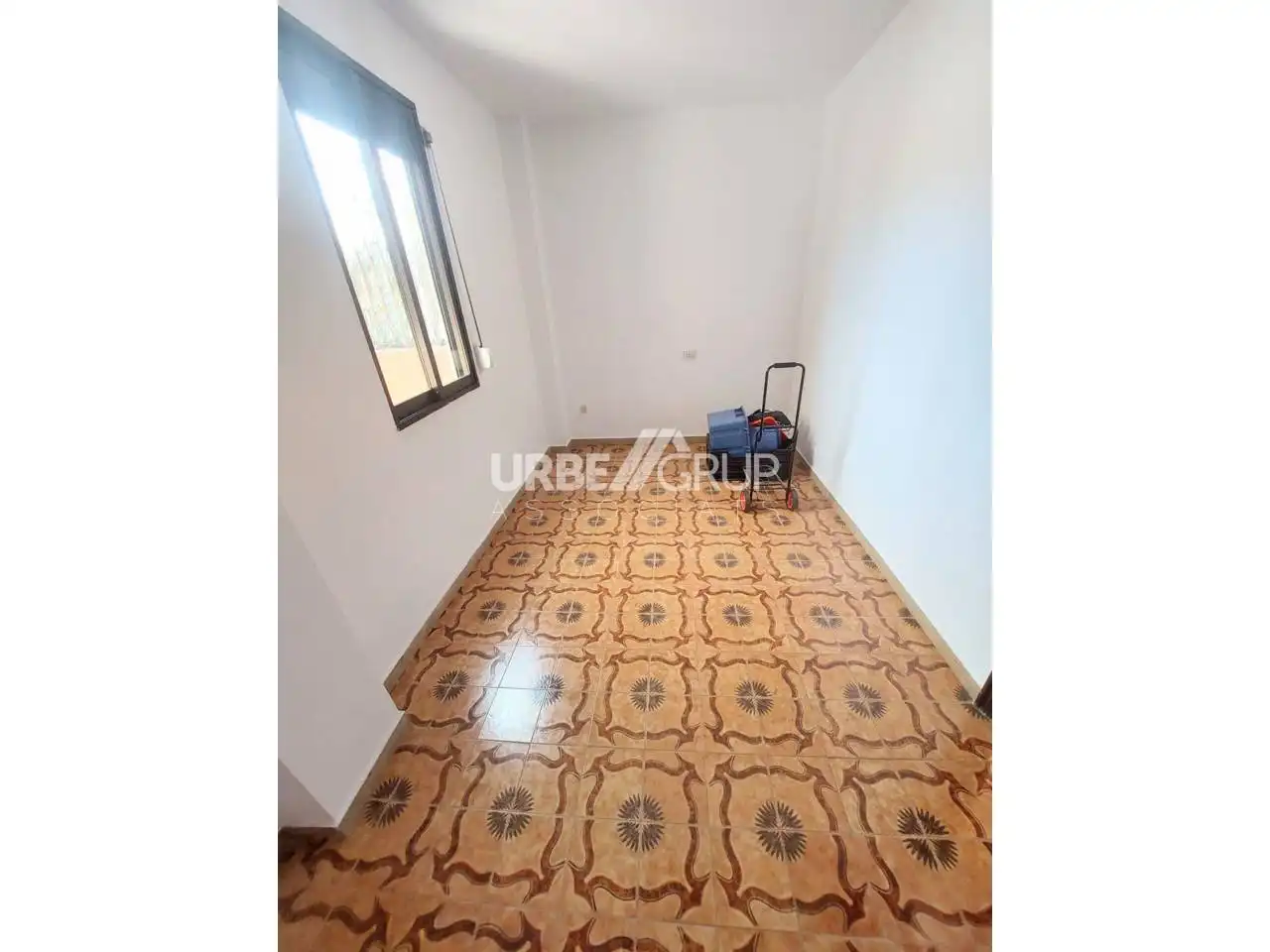 Habitación de Piso en venta en Terrassa con Calefacción, Terraza y Alarma