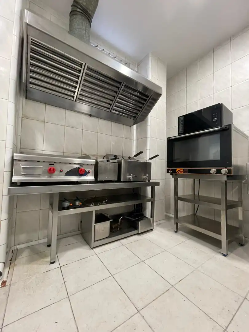 Local commercial à vendre à Avenida 1 de Mayo, imagen 9