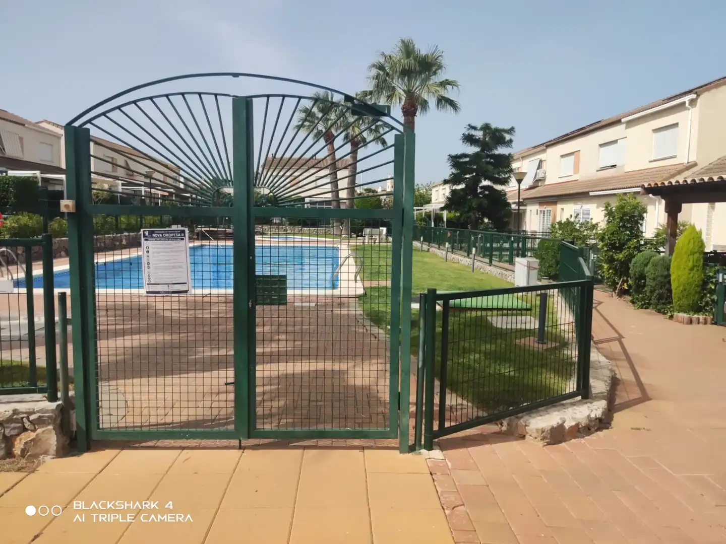 Piscina de Casa adosada en venda en Oropesa del Mar / Orpesa amb Aire condicionat, Calefacció i Terrassa