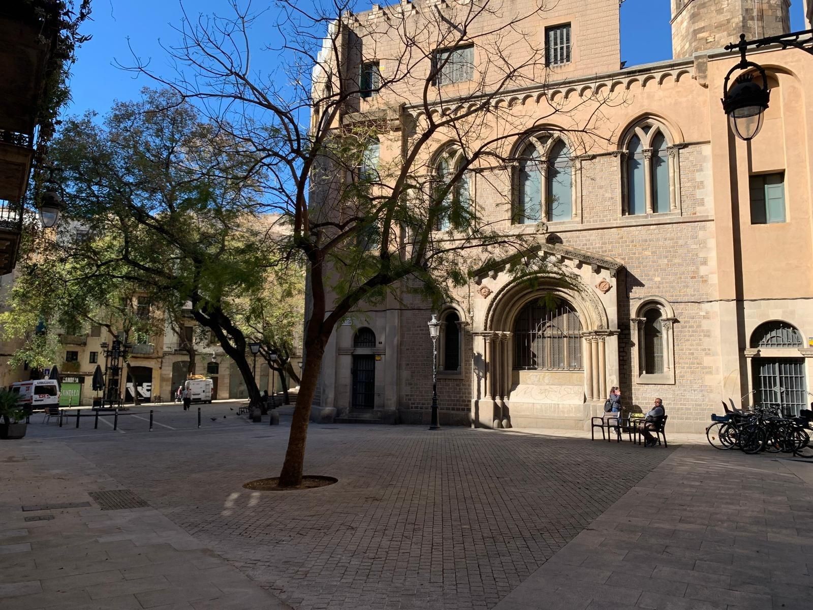Local en venta en Sant Pere, Sta. Caterina i la Ribera