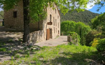 Außenansicht von Country house zum verkauf in La Vall de Bianya mit Klimaanlage und Terrasse