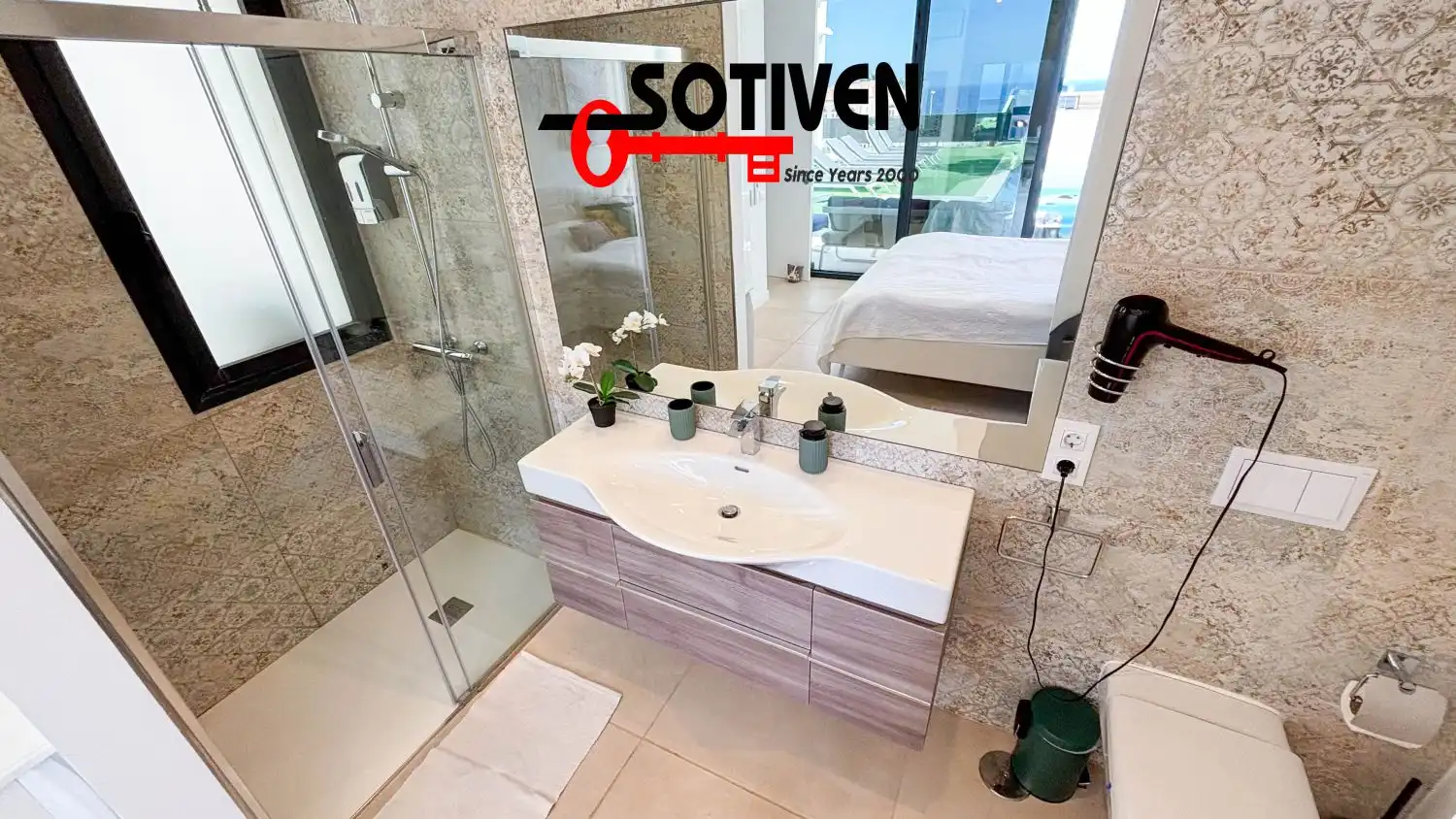 Baño de Casa o chalet en venta en Adeje con Jardín privado, Terraza y Piscina