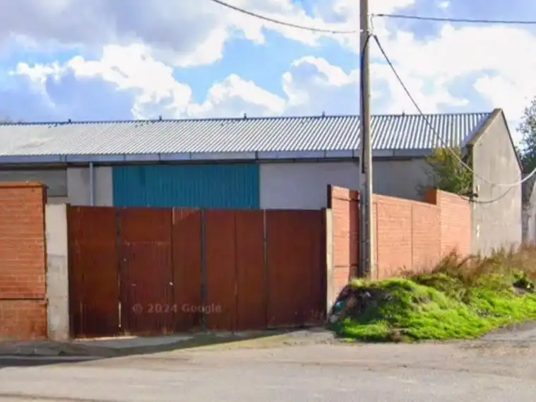 Vista exterior de Local en venta en Tembleque