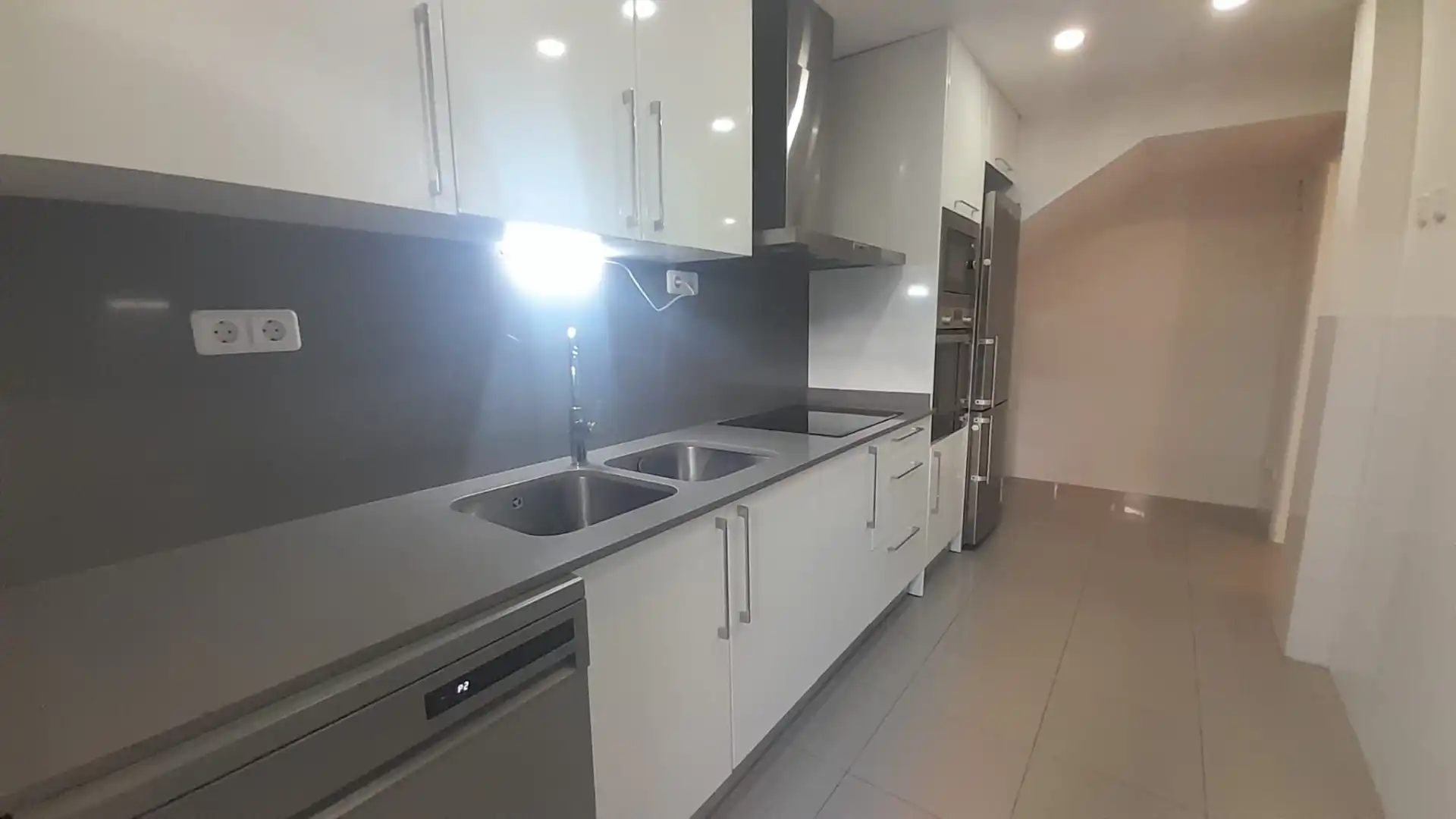Cocina de Dúplex en venta en Sant Boi de Llobregat con Calefacción