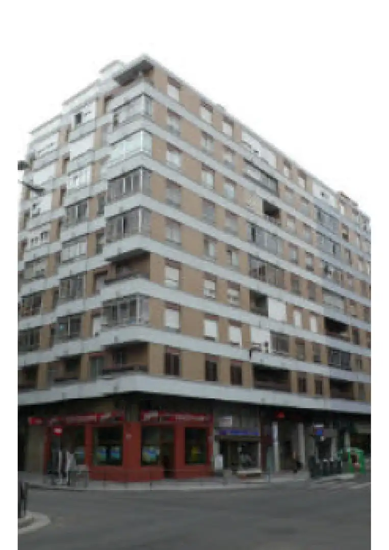 Local comercial en venda a Circular, imagen 2