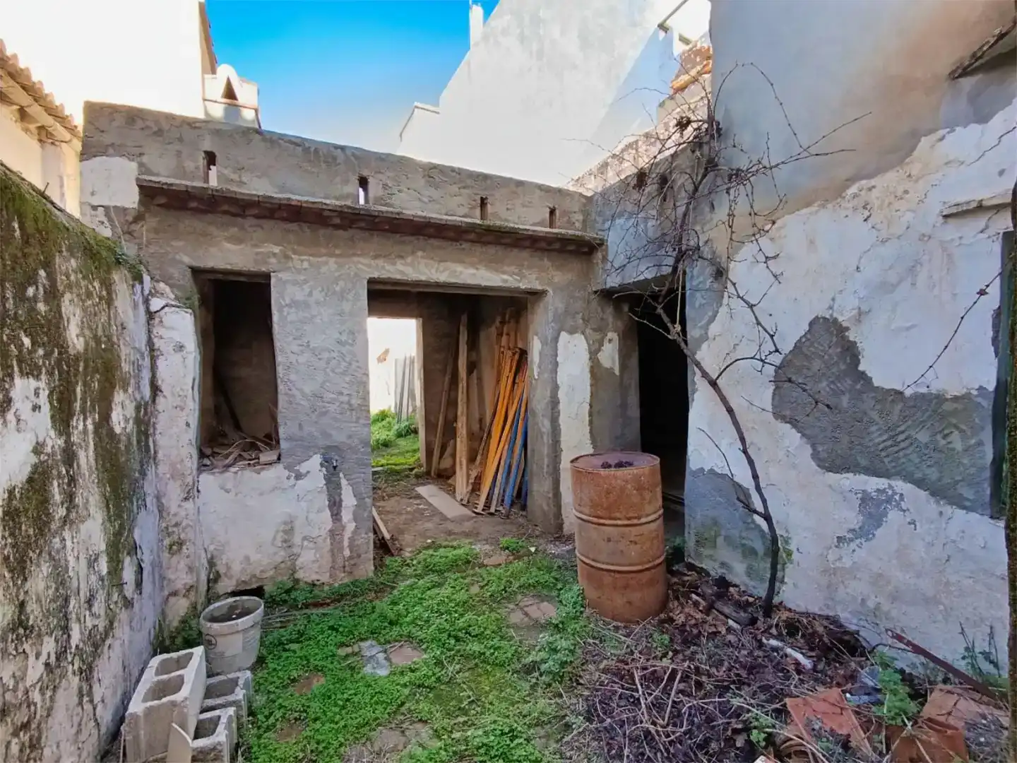 Piso en venta en Canillas de Aceituno con Balcón