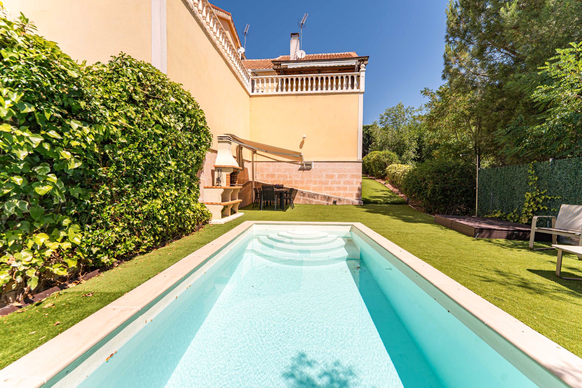 Garden of Single-family semi-detached for sale in Torrelodones  with Heating, Private garden and Terrace