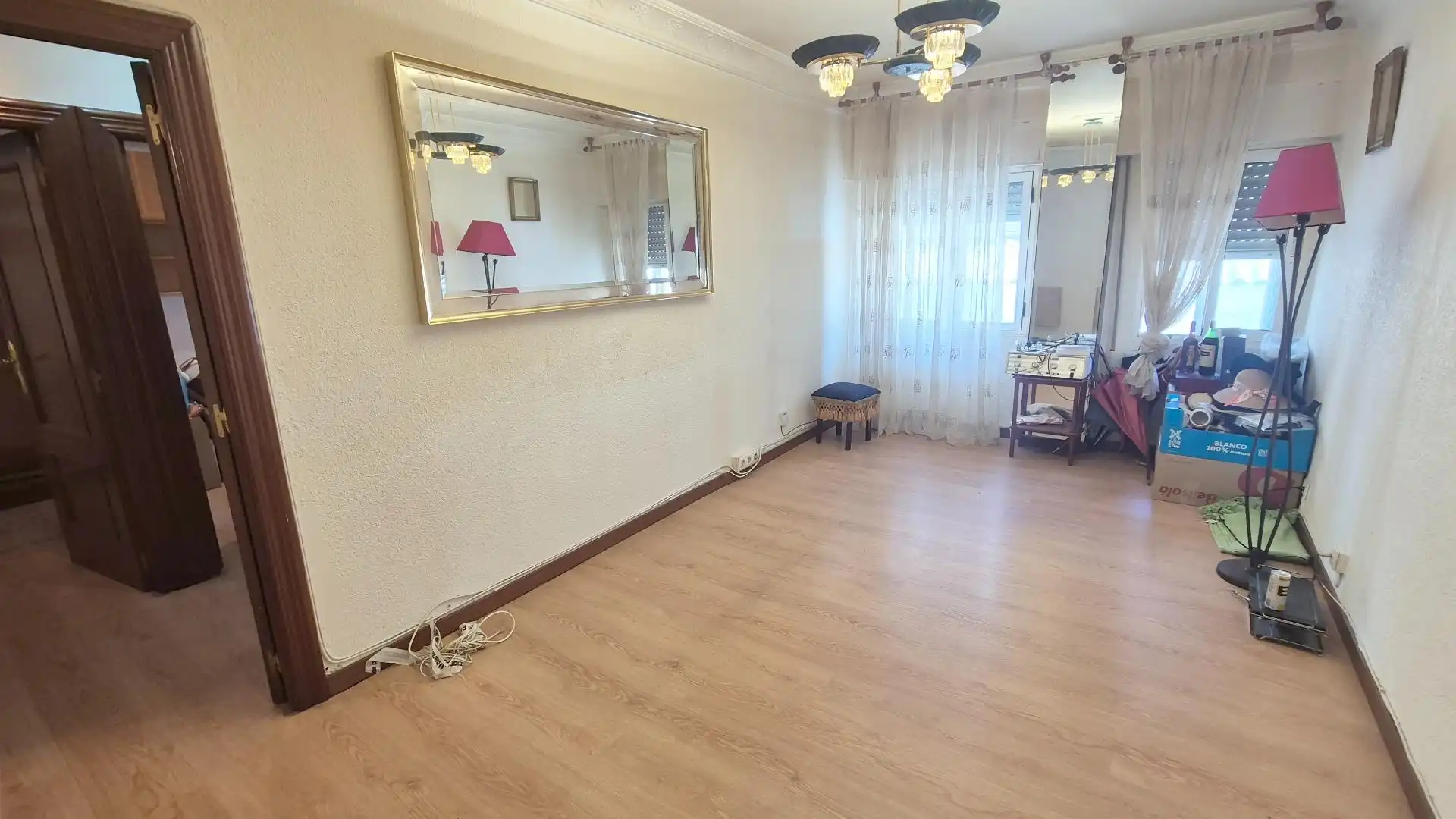 Sala d'estar de Pis en venda en Salamanca amb Calefacció i Balcó