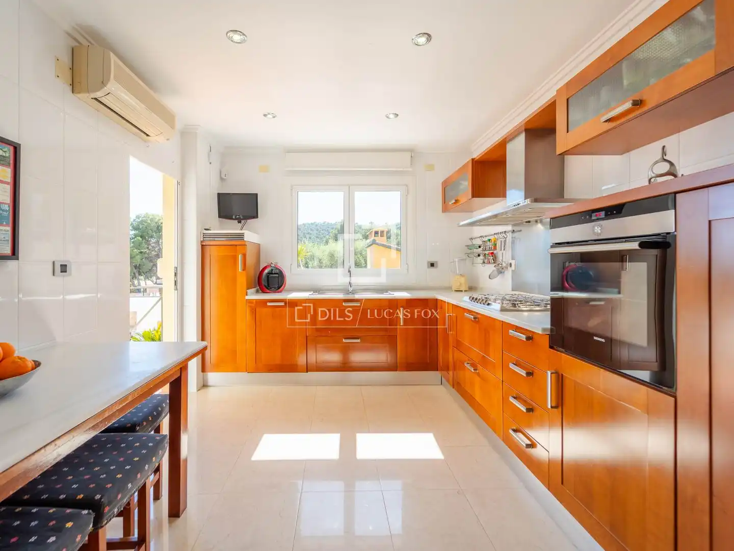Kitchen of Houses for sale in Sagunto / Sagunt  with Air Conditioner, Heating and Private garden