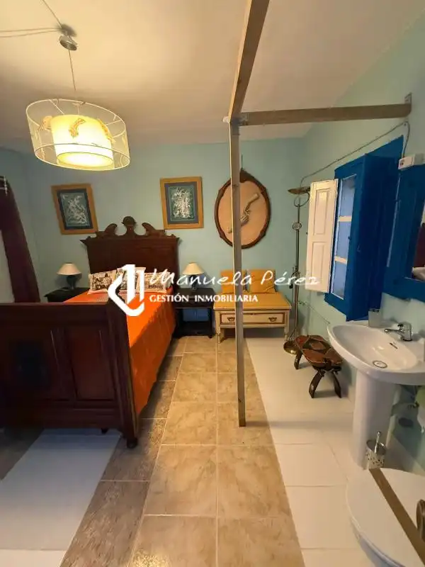 Dormitori de Casa o xalet en venda en Sierra de Fuentes amb Traster