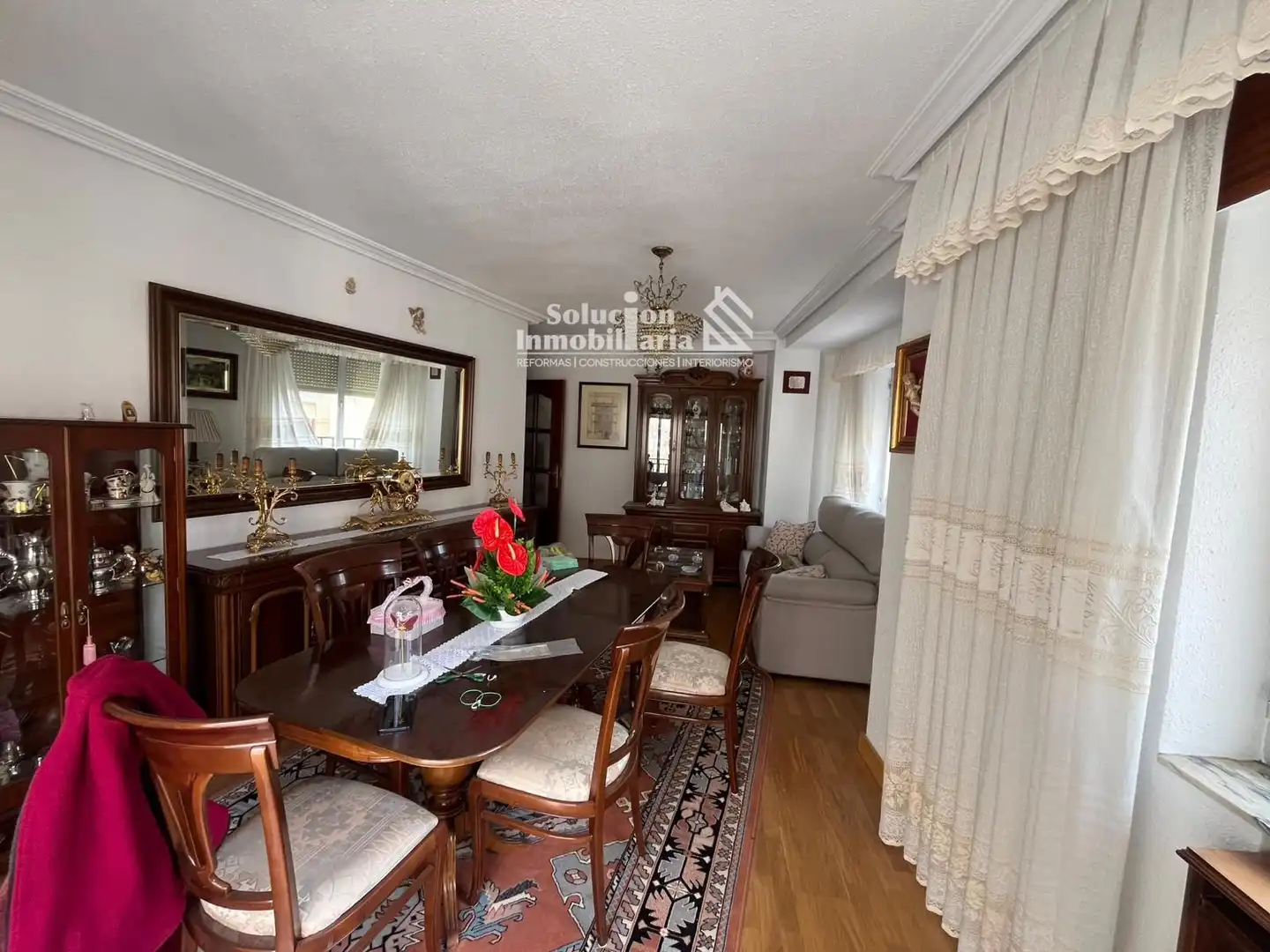 Comedor de Piso en venta en Salamanca con Calefacción, Terraza y Balcón
