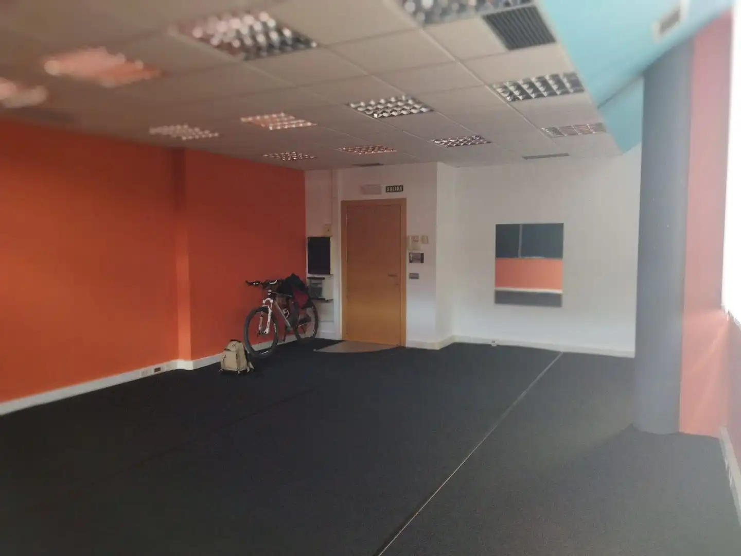 Büro zum Verkauf in Ansoáin / Antsoain mit Klimaanlage, Heizung und Internet