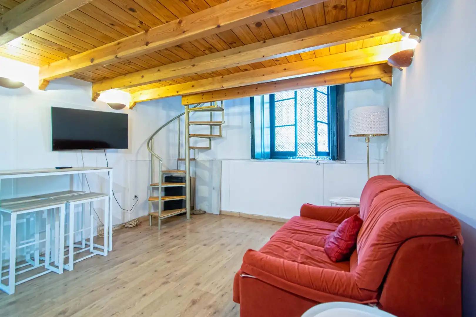 Apartamento de alquiler en Sevilla con Aire acondicionado y Amueblado