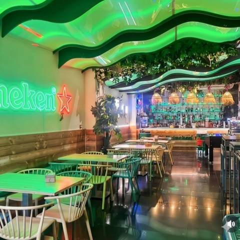 Local comercial en Venta en Avenida Emilio Lemos, 26 en Colores -  Entreparques