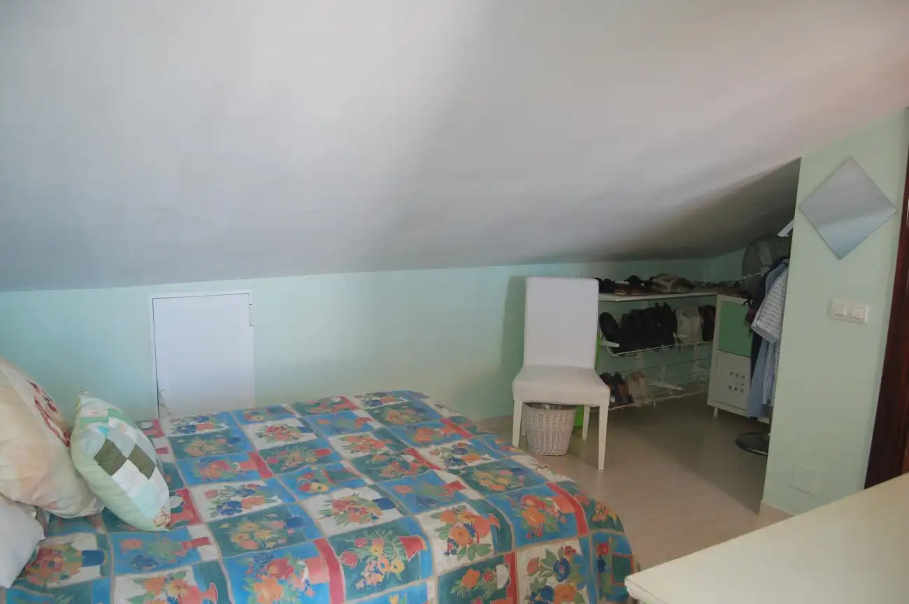 Schlafzimmer von Einfamilien-Reihenhaus zum Verkauf in Nerja mit Klimaanlage, Heizung und Terrasse