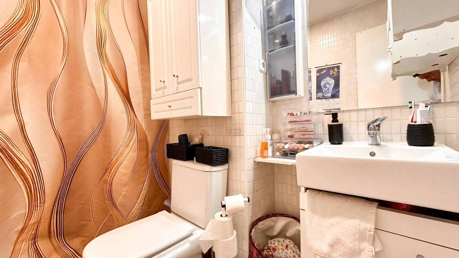 Baño de Ático en venta en Madrid