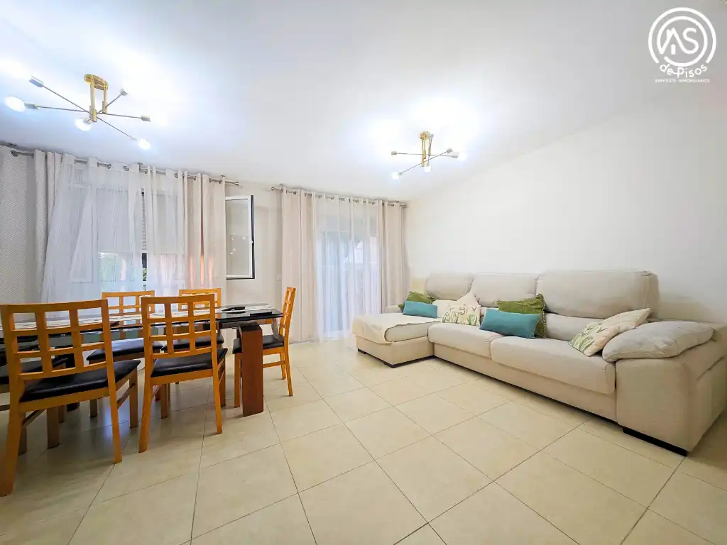 Casa aparellada amb jardí en venda a Calle Don Quijote de la Mancha 19, imagen 22