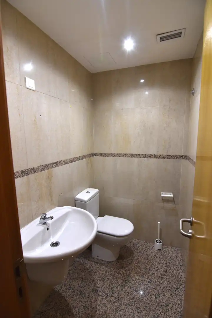 Local comercial en alquiler en Plaza José González Dopeso 51, imagen 15