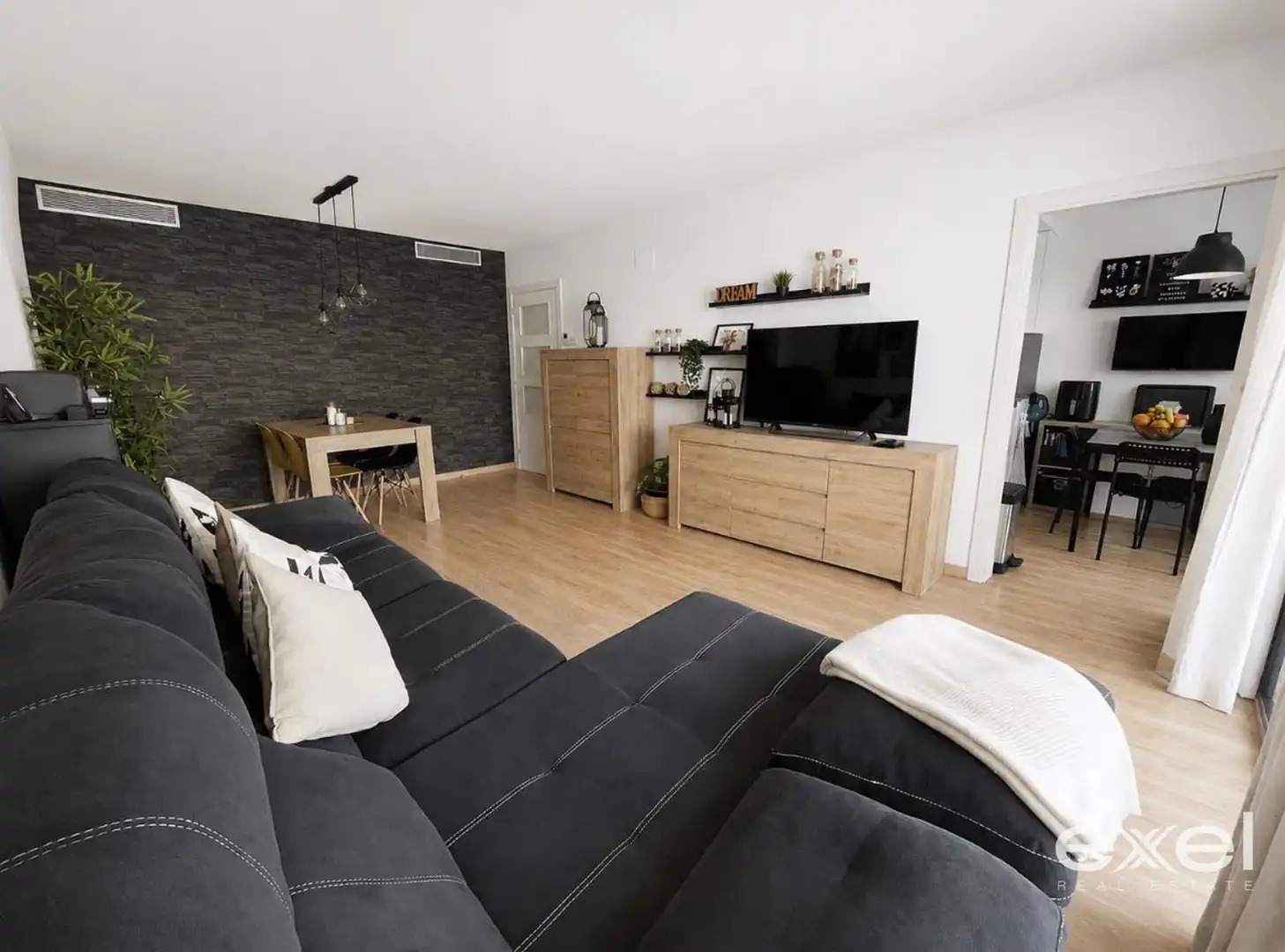 Sala de estar de Piso en venta en Sant Just Desvern con Aire acondicionado, Calefacción y Terraza