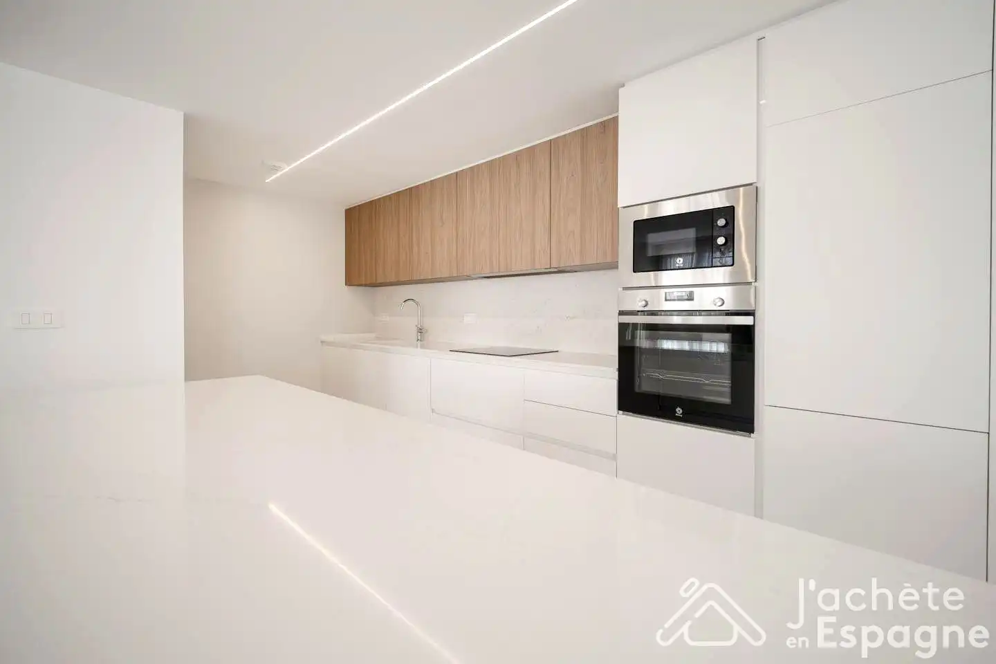 Flat with terrace for sale in Avinguda de l'Atlàntic, imagen 9