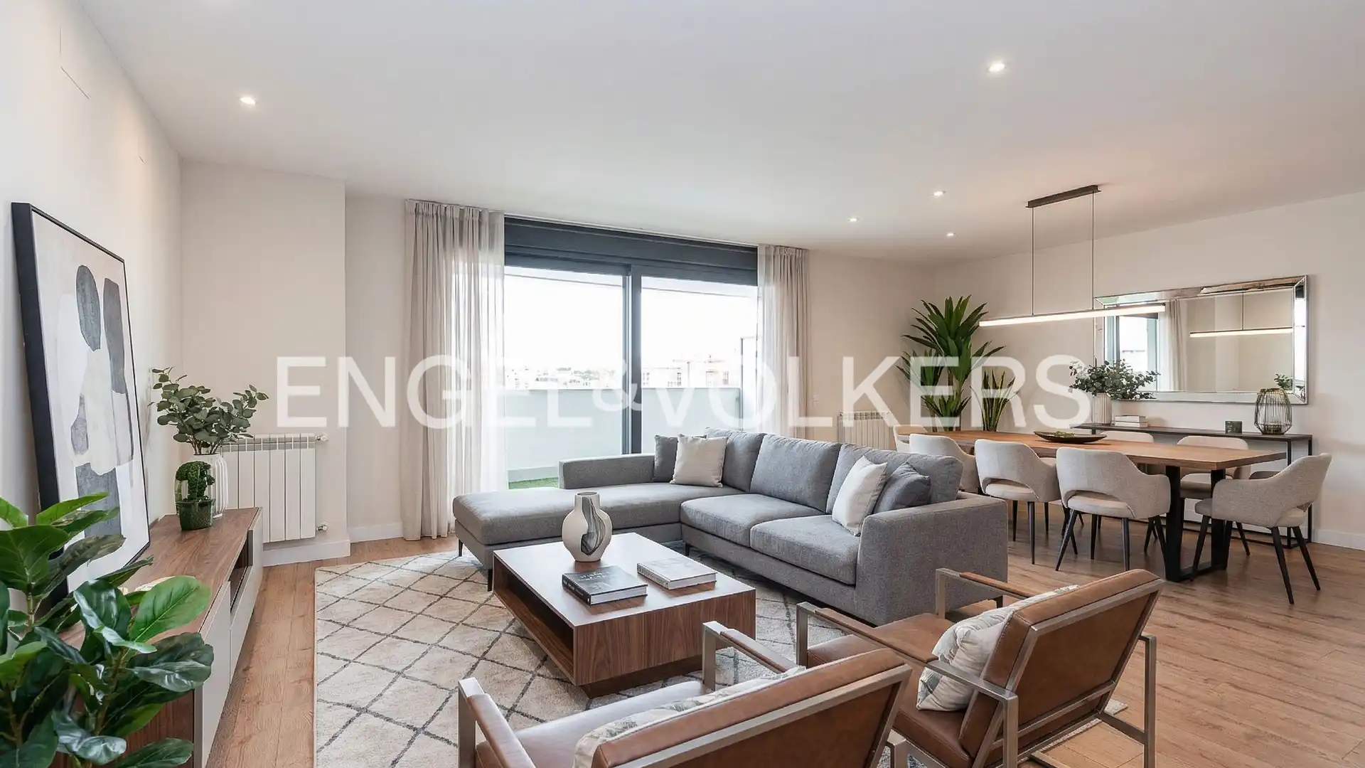 Living room of Flat for sale in  Madrid Capital  with Air Conditioner, Heating and Terrace