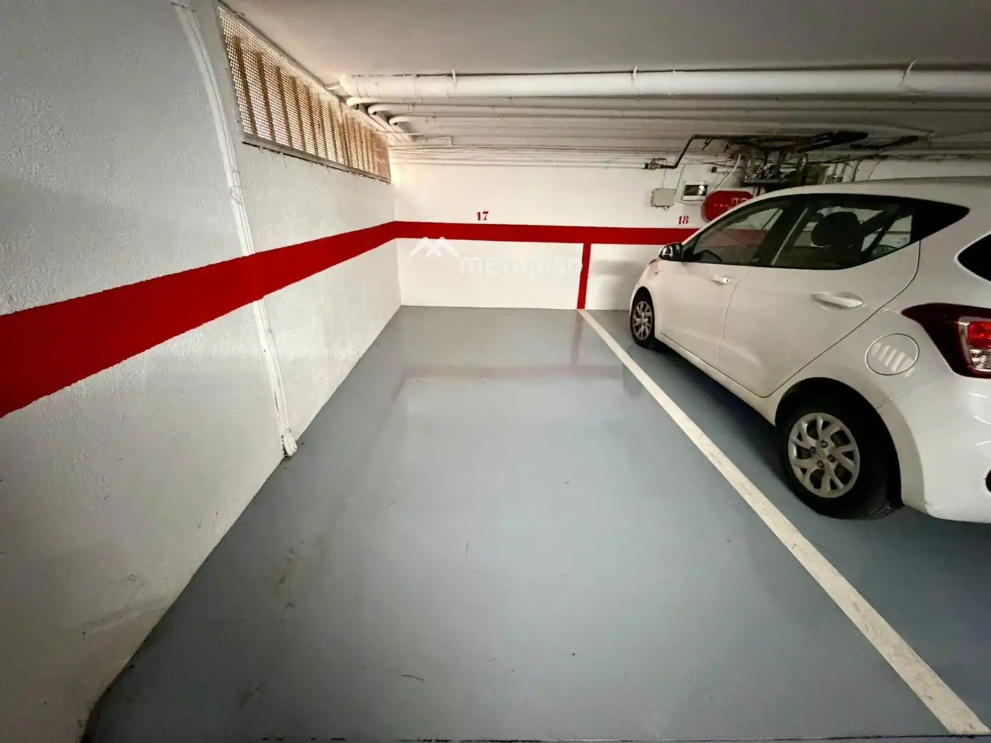 Parkplatz von Dachboden zum Verkauf in El Vendrell mit Klimaanlage, Heizung und Terrasse