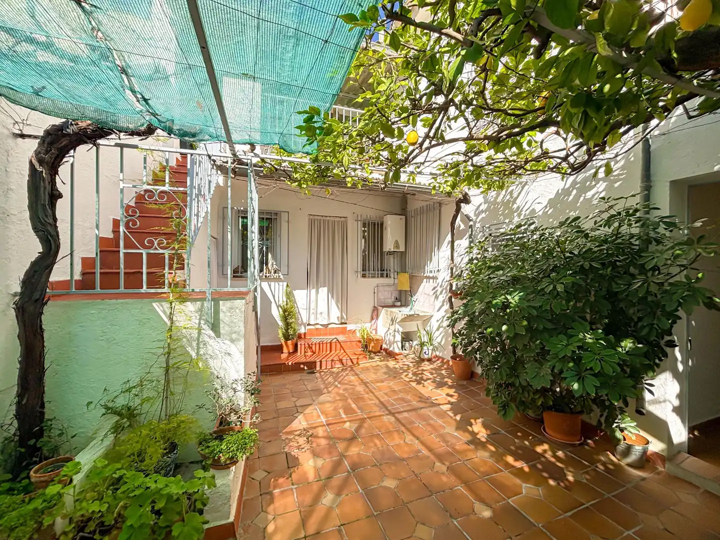 Jardí de Casa adosada en venda en Albolote amb Terrassa